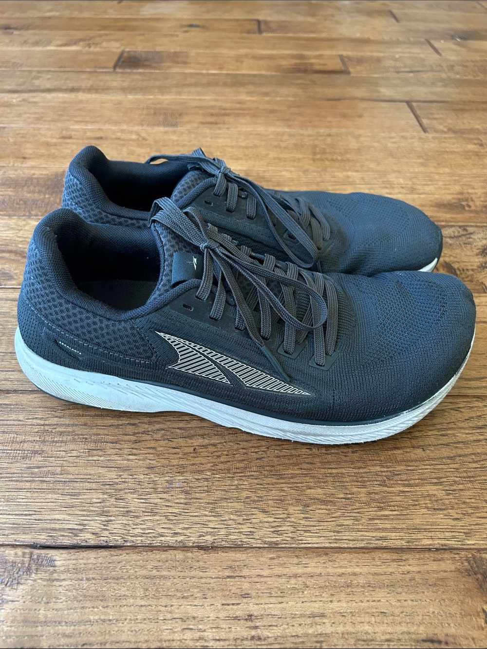 Altra Escalante 3 Road Running Shoes Foot Shape Zero Drop Black Mens Size 10